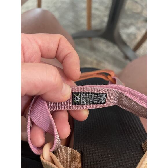 TEVA Girls Kids Midform Universal Metallic Sandals Shoe Size 5 Pink Multi Reef - Picture 8 of 8